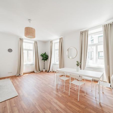 Central Appartment Wien Eksteriør billede